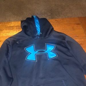 Under Armour Navy Blue Hoodie. Size L